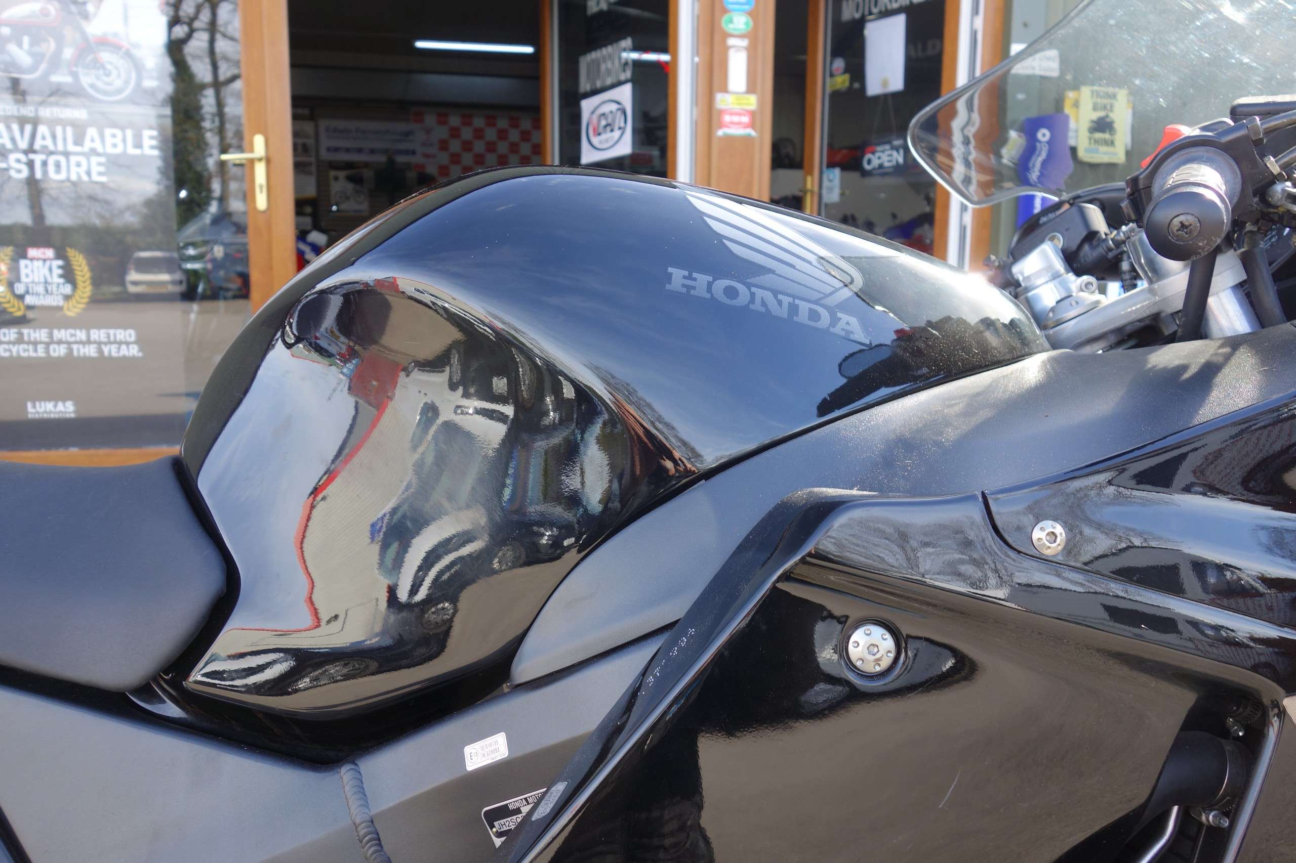 1999 HONDA CBR1100 BLACKBIRD 1999 HONDA CBR1100 BLACKBIRD