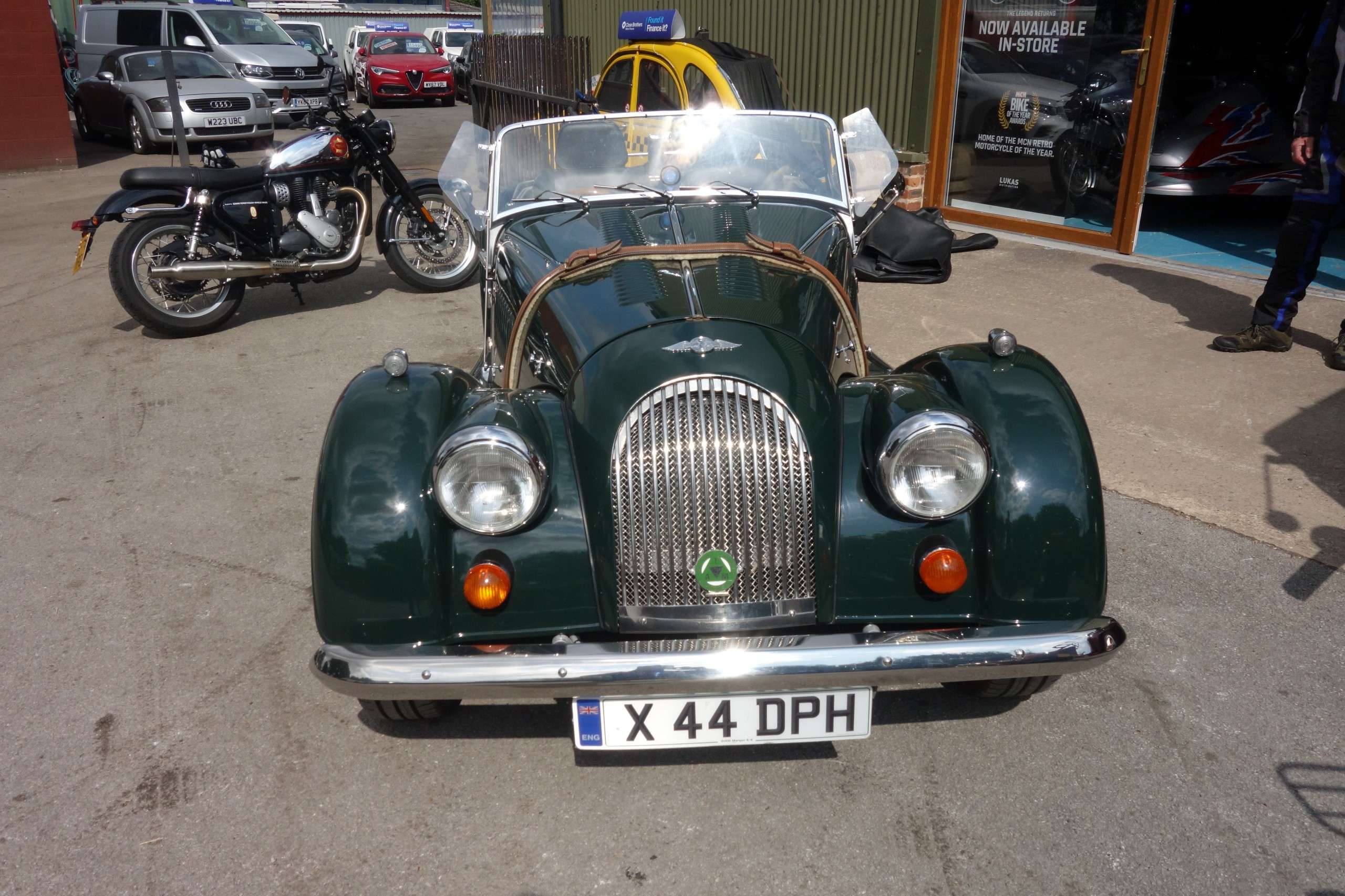 2002 MORGAN 4/4 2002 MORGAN 4/4