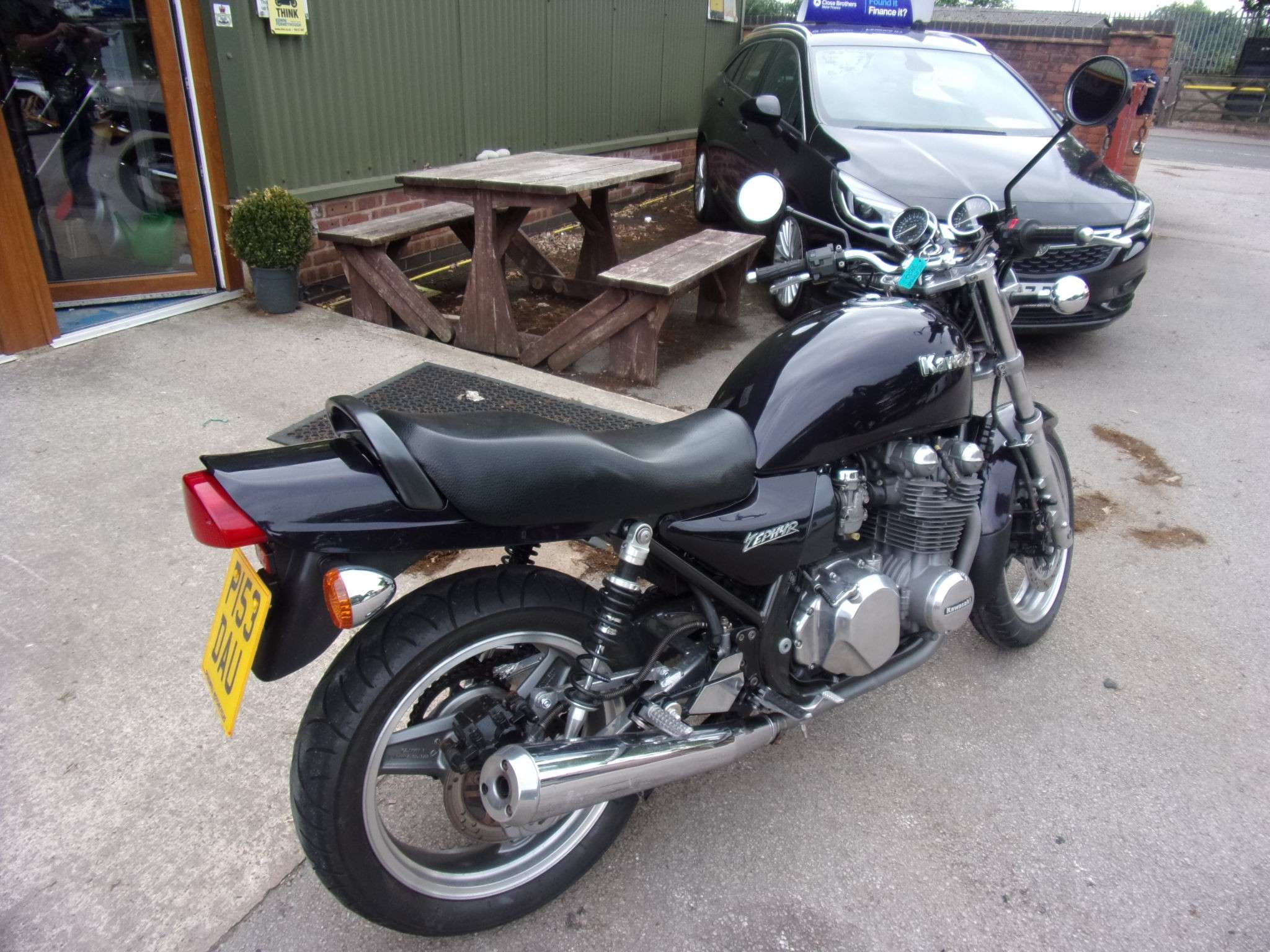 1996 KAWASAKI ZR 1996 KAWASAKI ZR