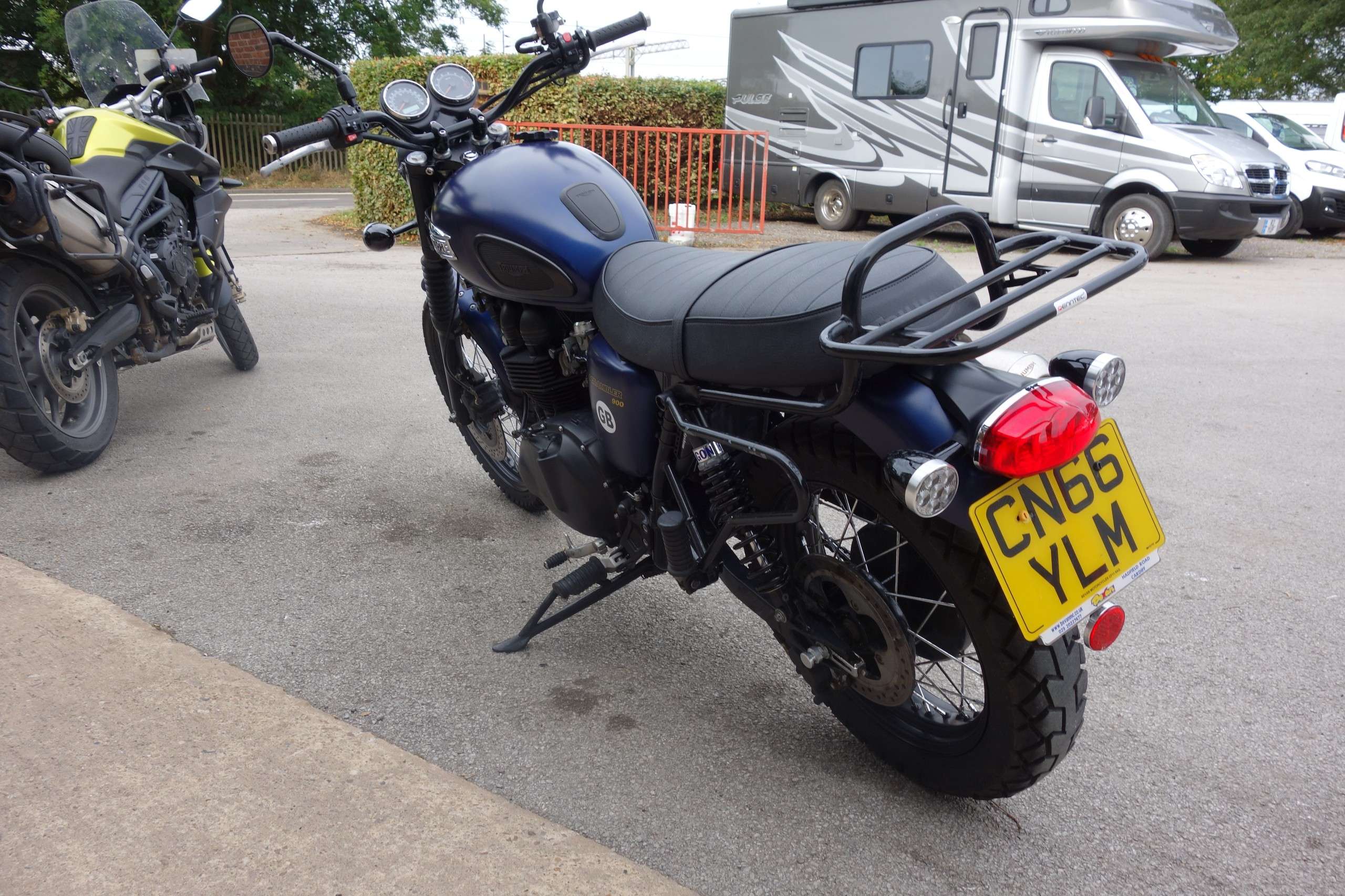 2016 TRIUMPH BONNEVILLE 2016 TRIUMPH BONNEVILLE