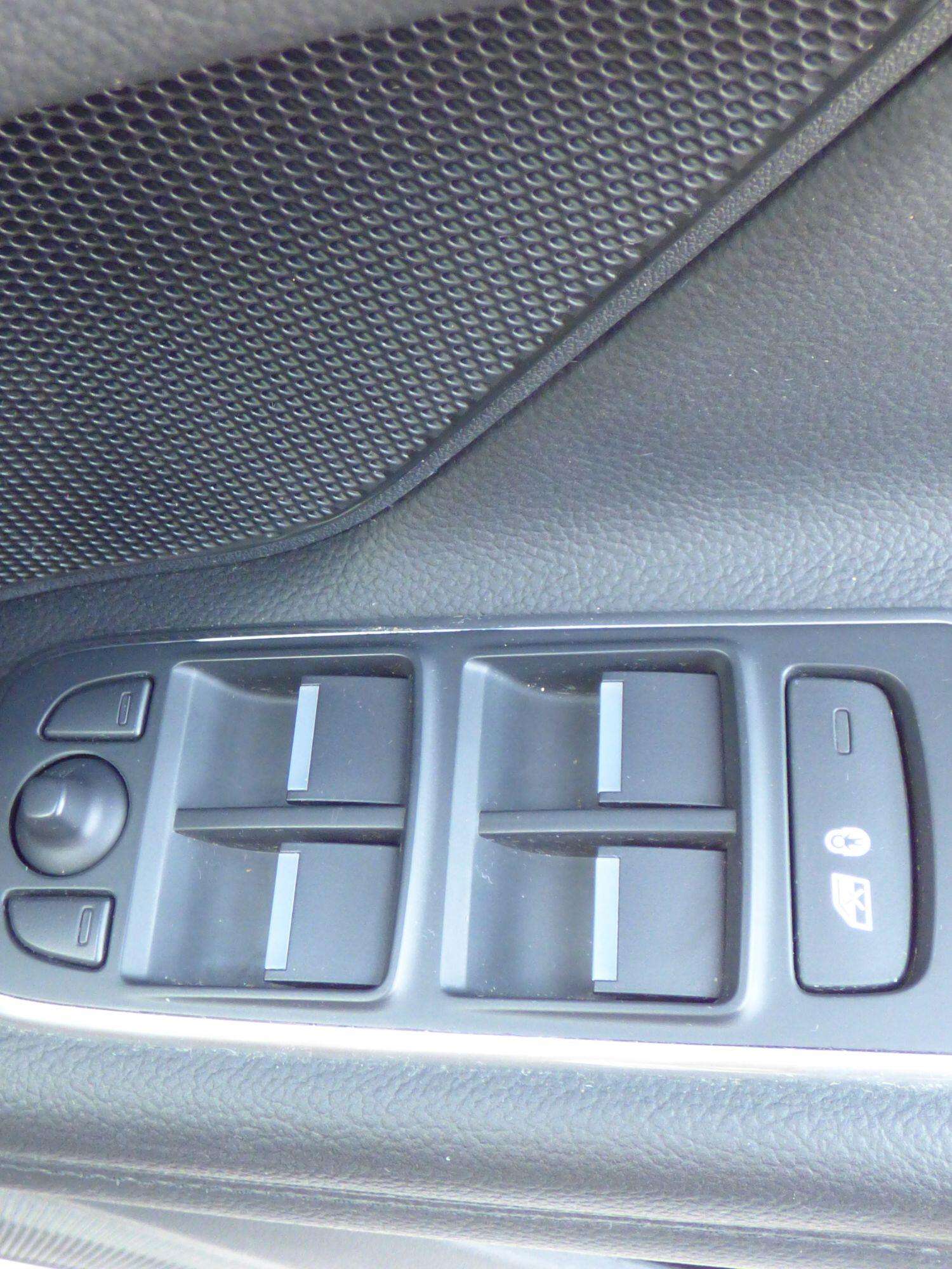 2015 JAGUAR XF 2015 JAGUAR XF