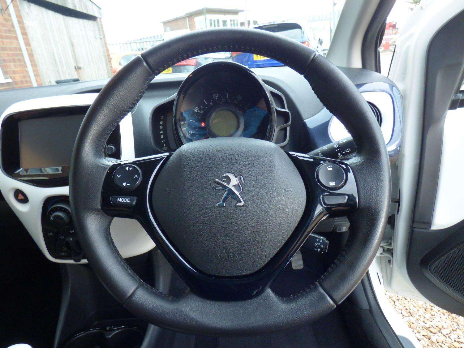 2017 PEUGEOT 108 2017 PEUGEOT 108