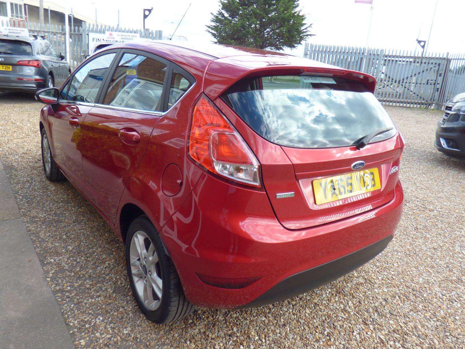2015 FORD FIESTA 2015 FORD FIESTA