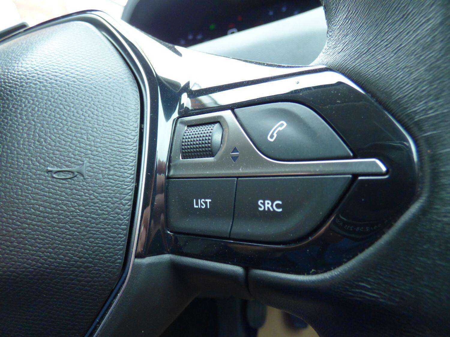 2018 PEUGEOT 3008 2018 PEUGEOT 3008