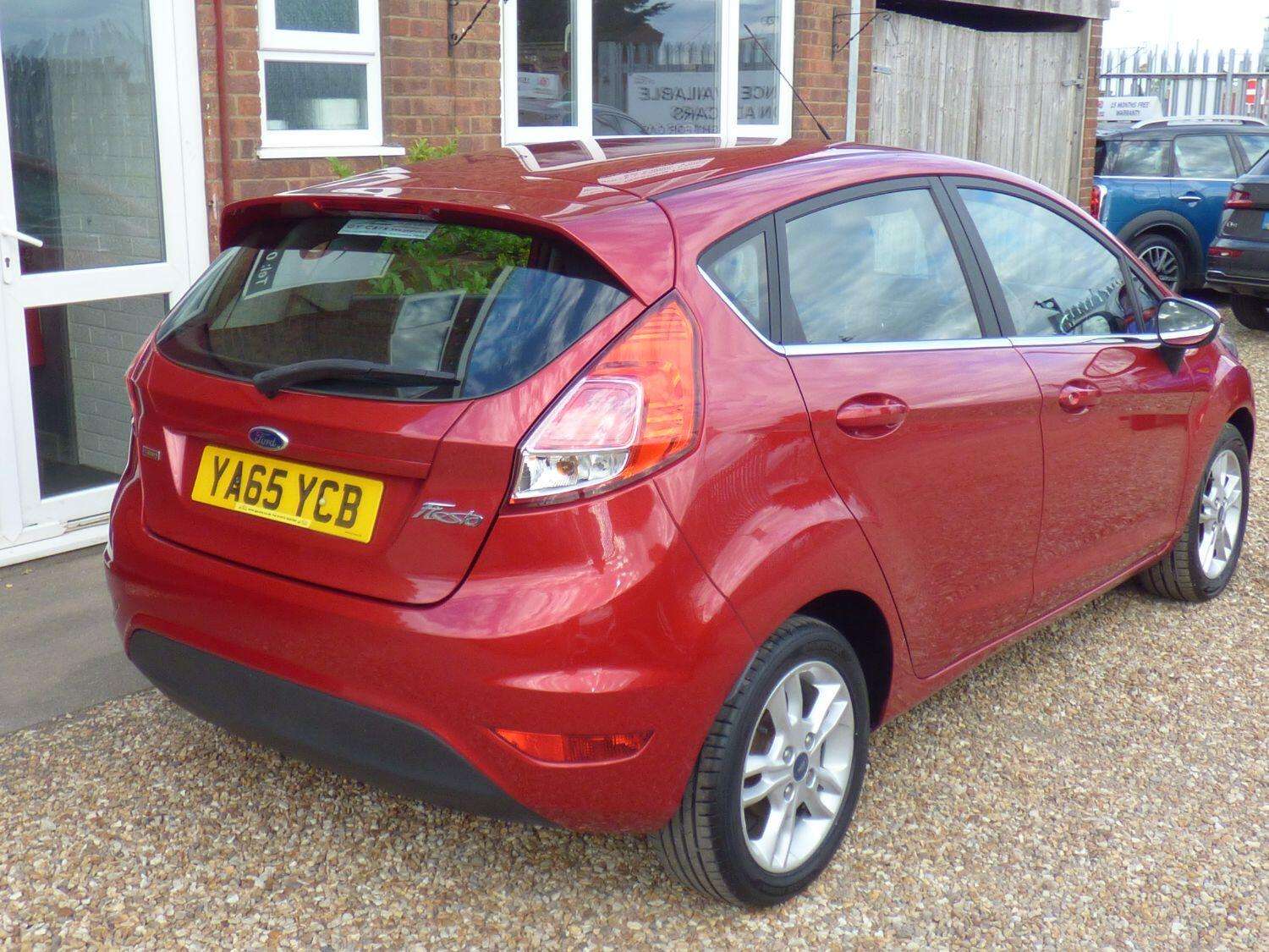 2015 FORD FIESTA 2015 FORD FIESTA