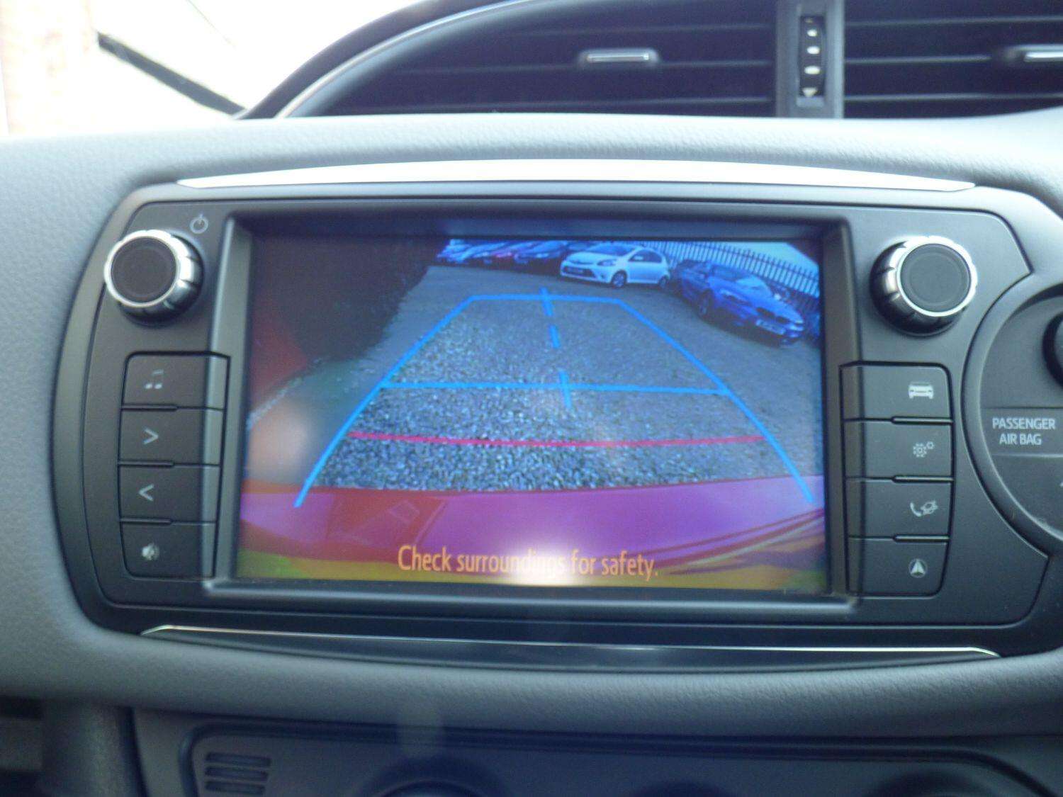 2015 TOYOTA YARIS 2015 TOYOTA YARIS