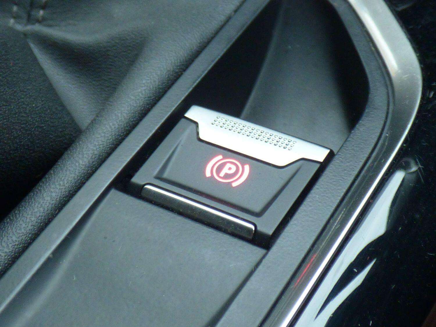 2018 PEUGEOT 3008 2018 PEUGEOT 3008