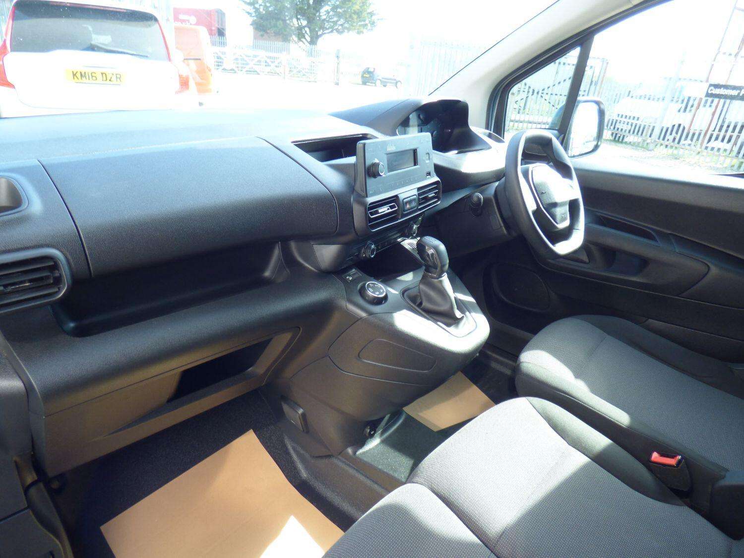 2020 PEUGEOT PARTNER 2020 PEUGEOT PARTNER