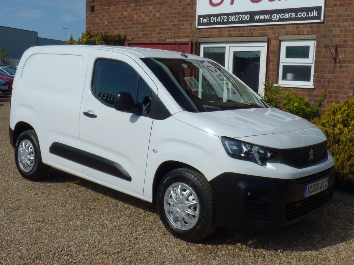 Check out this Peugeot Partner 2020 Diesel Manual