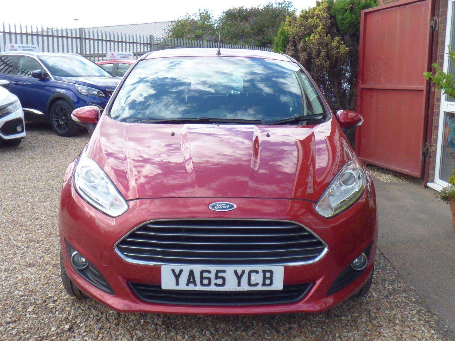 A 2015 FORD FIESTA 1.0 ZETEC 5-DOOR , FULL SERVICE HISTORY , 15 MONTHS WARRANTY , 20 ROAD TAX A 2015 FORD FIESTA 1.0 ZETEC 5-DOOR , FULL SERVICE HISTORY , 15 MONTHS WARRANTY , 20 ROAD TAX