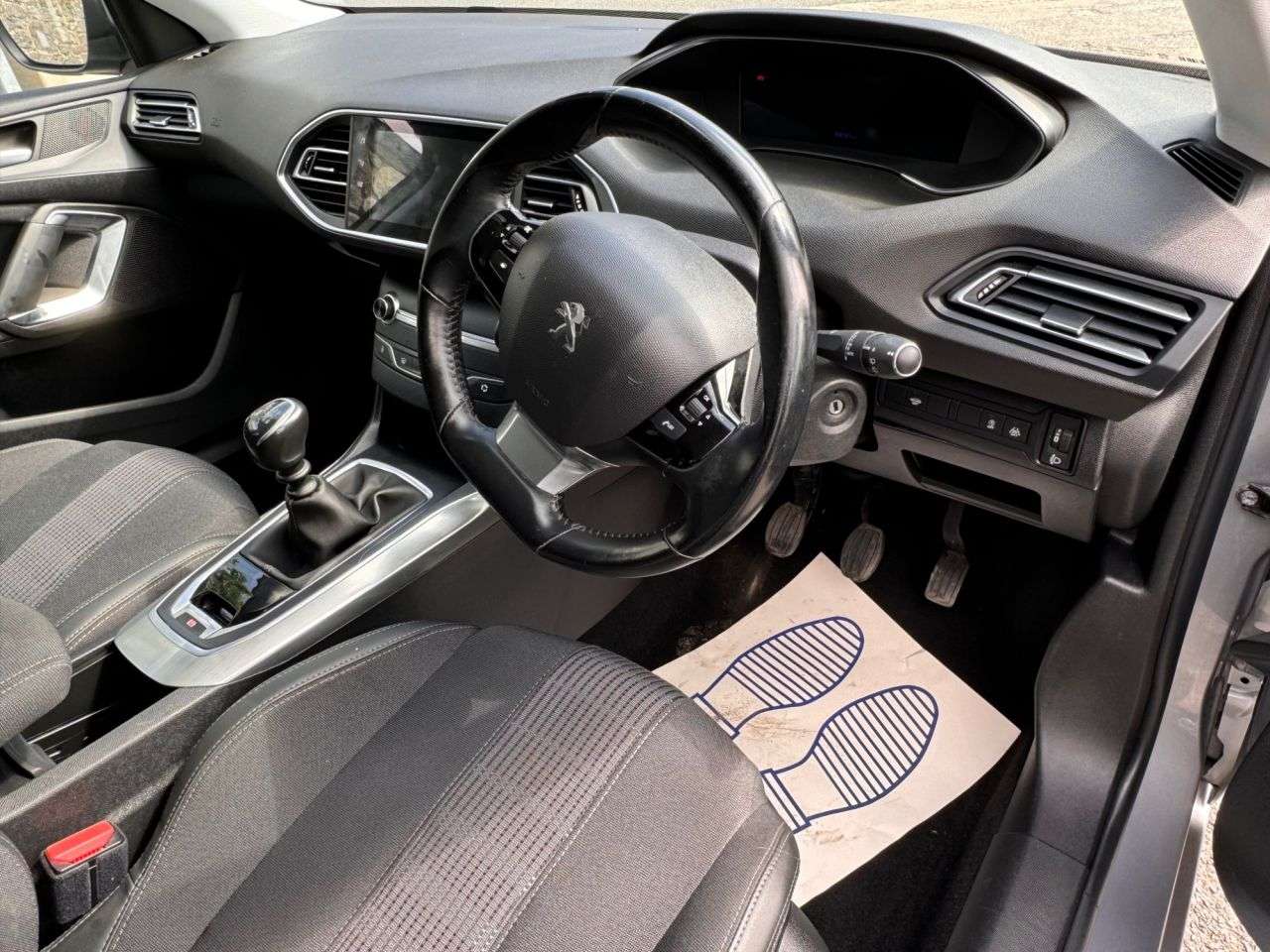 2021 PEUGEOT 308 2021 PEUGEOT 308