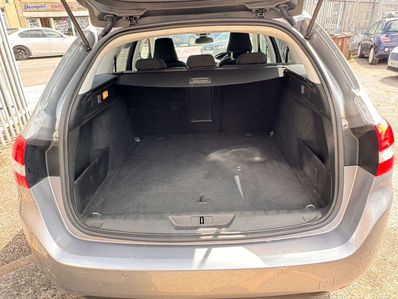 2021 PEUGEOT 308 2021 PEUGEOT 308