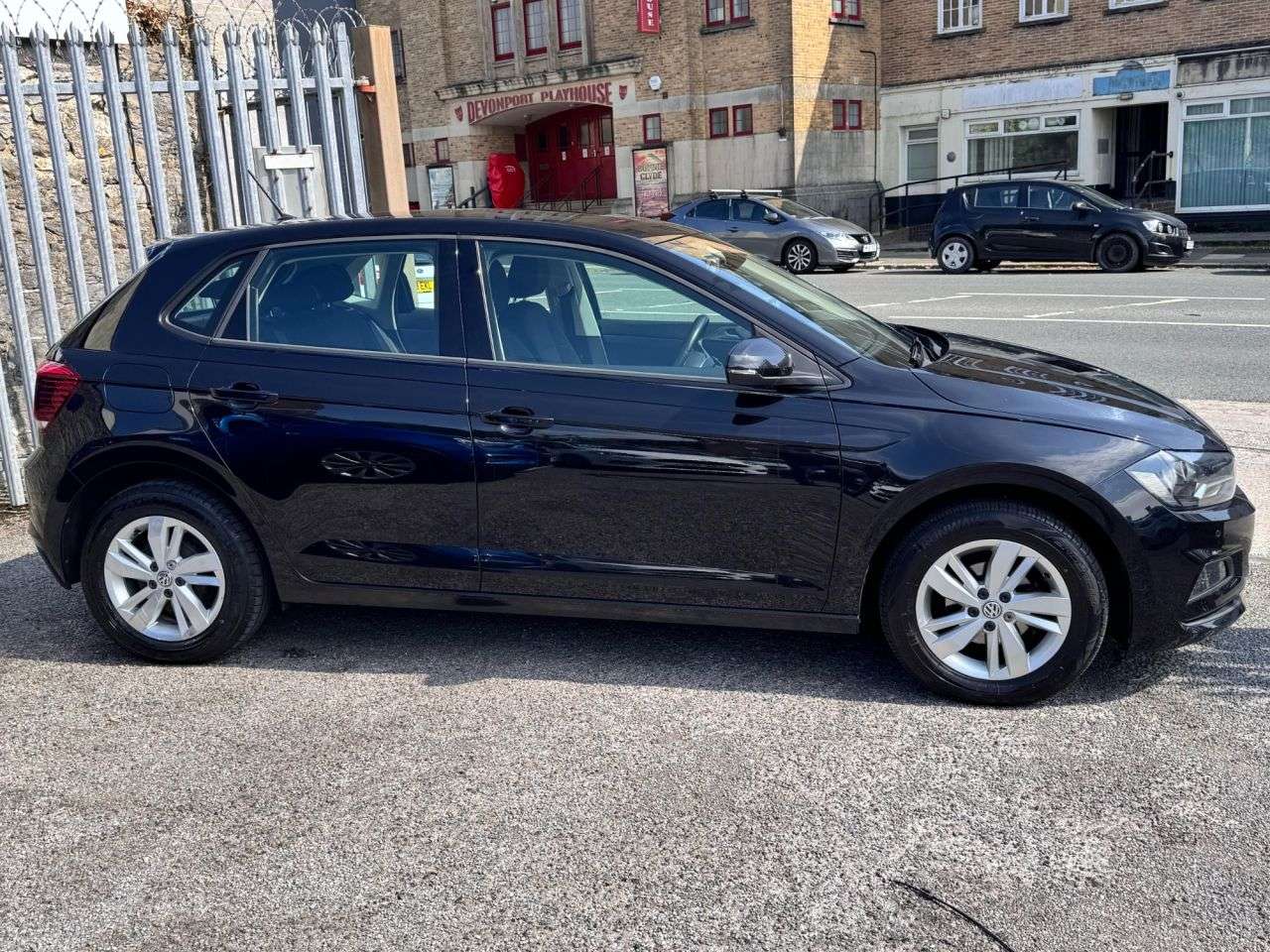 2019 VOLKSWAGEN POLO 2019 VOLKSWAGEN POLO