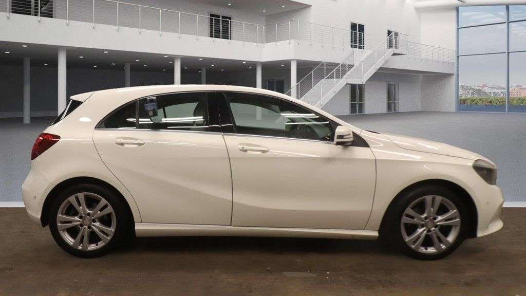 2015 MERCEDES-BENZ A-CLASS 2015 MERCEDES-BENZ A-CLASS