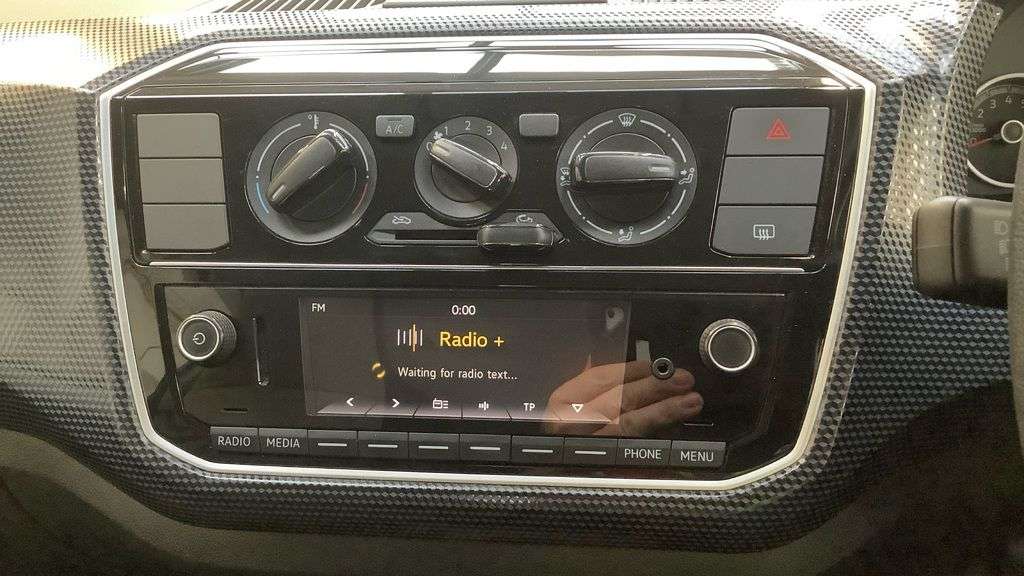 2016 VOLKSWAGEN UP! 2016 VOLKSWAGEN UP!