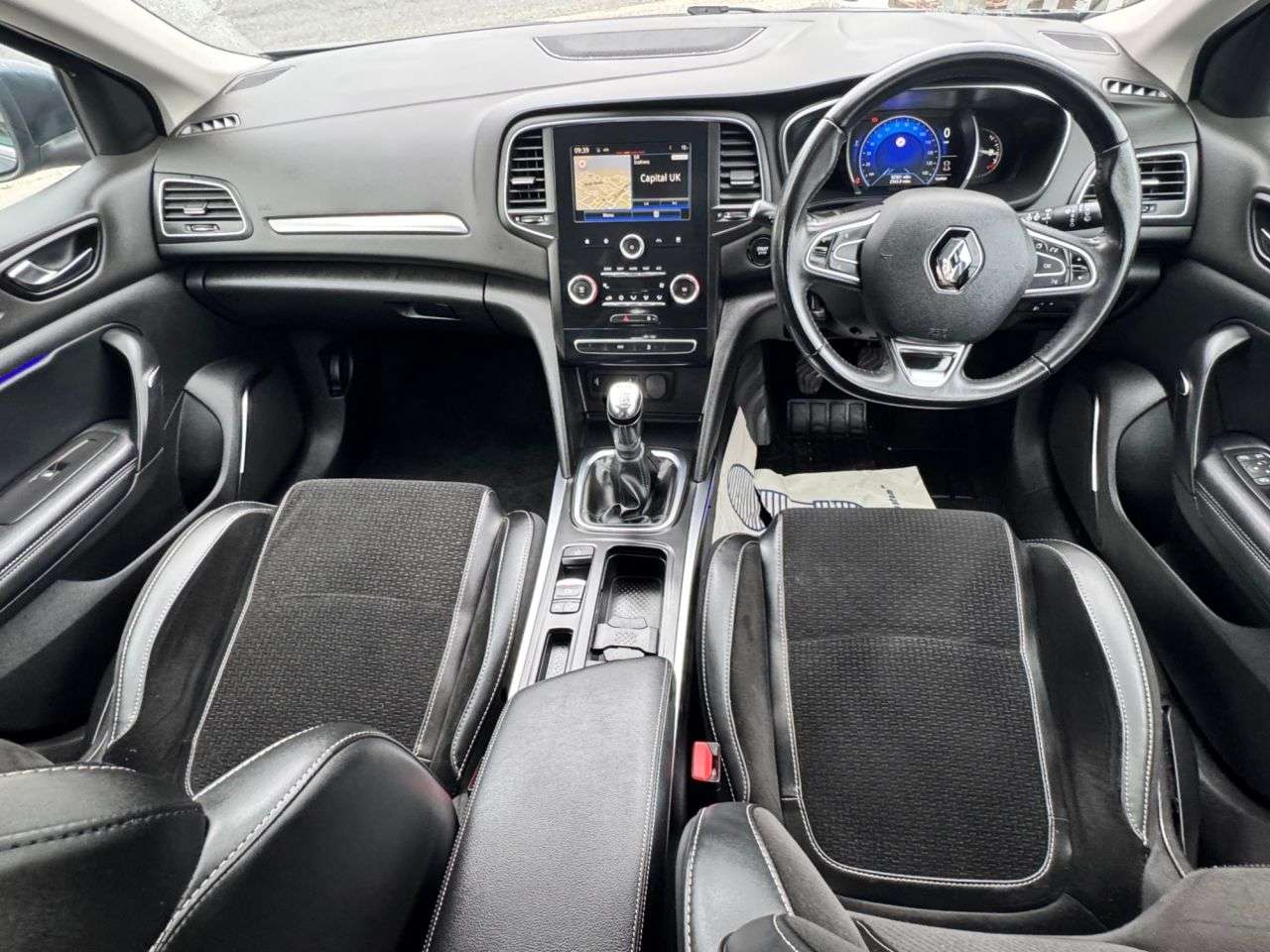 2017 RENAULT MEGANE DIESEL SPORT TOURER 2017 RENAULT MEGANE DIESEL SPORT TOURER