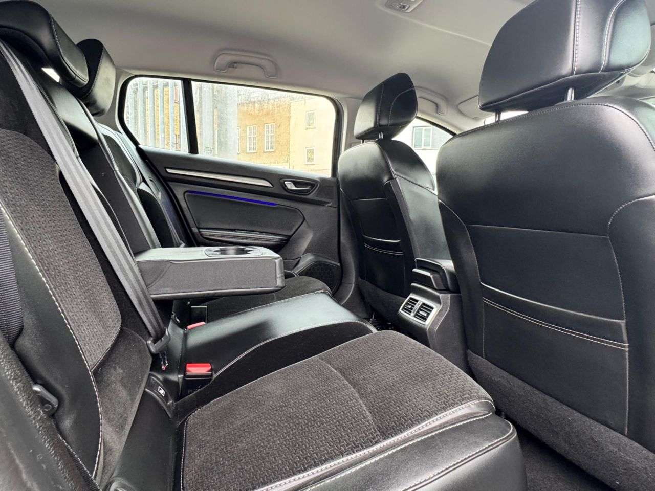 2017 RENAULT MEGANE DIESEL SPORT TOURER 2017 RENAULT MEGANE DIESEL SPORT TOURER