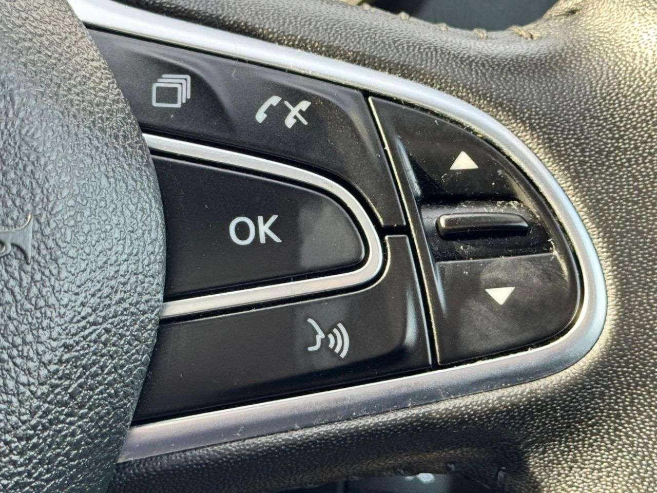 2015 RENAULT KADJAR 2015 RENAULT KADJAR