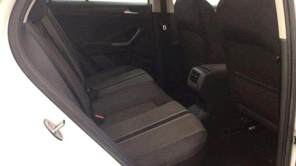 2018 VOLKSWAGEN T-ROC 2018 VOLKSWAGEN T-ROC