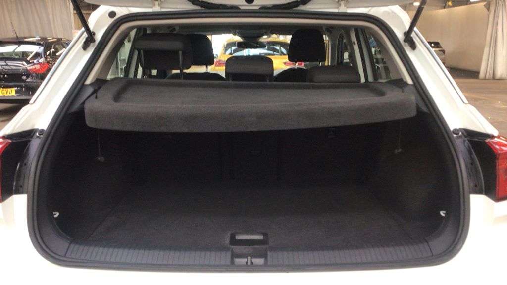 2018 VOLKSWAGEN T-ROC 2018 VOLKSWAGEN T-ROC