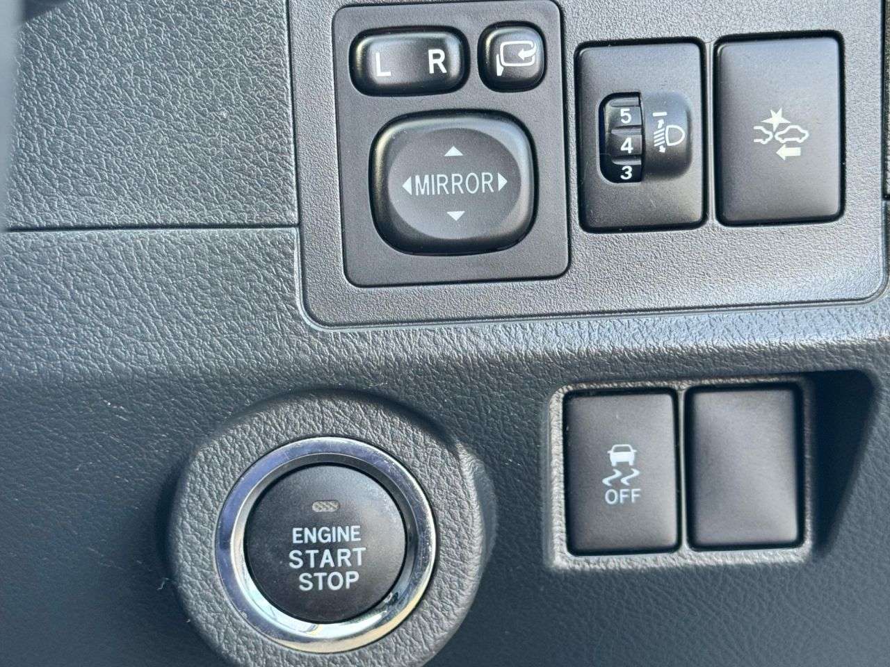 2017 TOYOTA VERSO 2017 TOYOTA VERSO