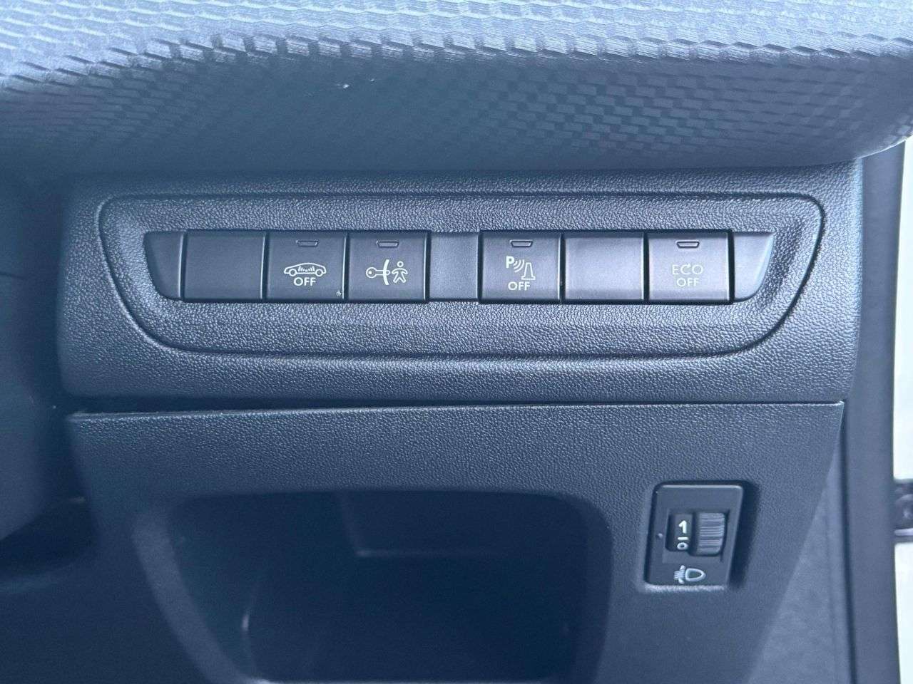 2018 PEUGEOT 2008 2018 PEUGEOT 2008