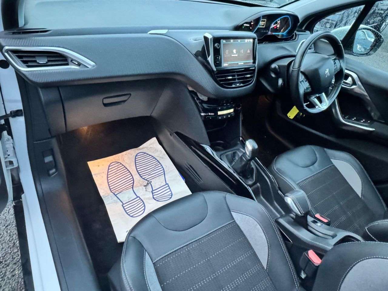 2018 PEUGEOT 2008 2018 PEUGEOT 2008