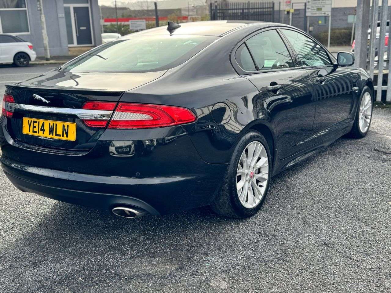 2014 JAGUAR XF 2014 JAGUAR XF