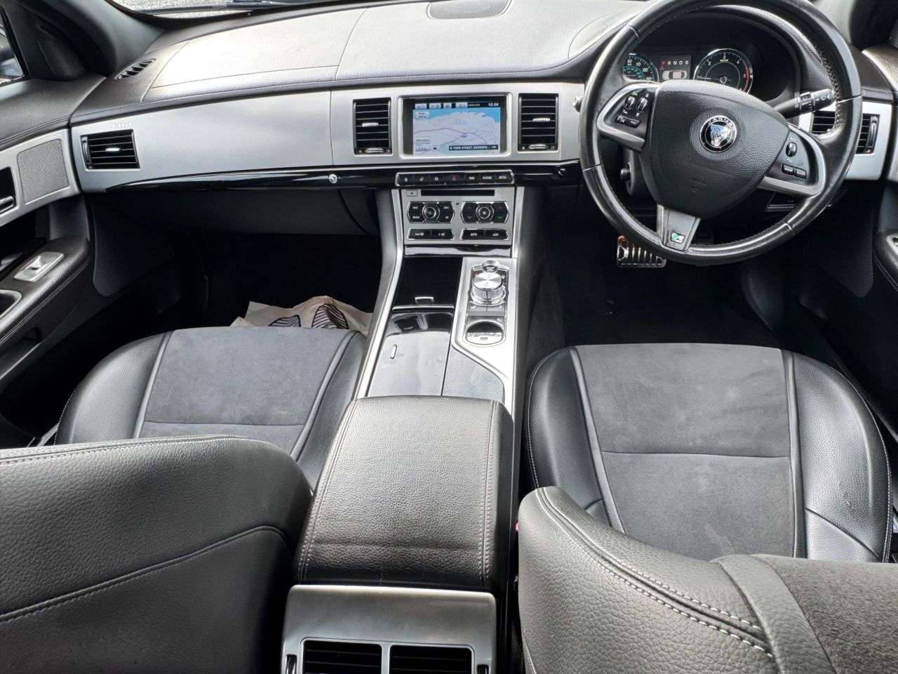 2014 JAGUAR XF 2014 JAGUAR XF