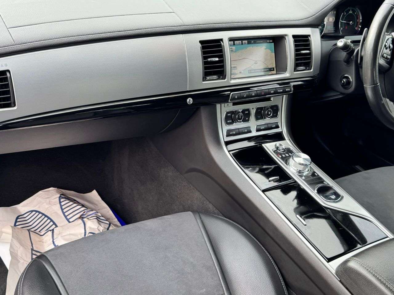 2014 JAGUAR XF 2014 JAGUAR XF