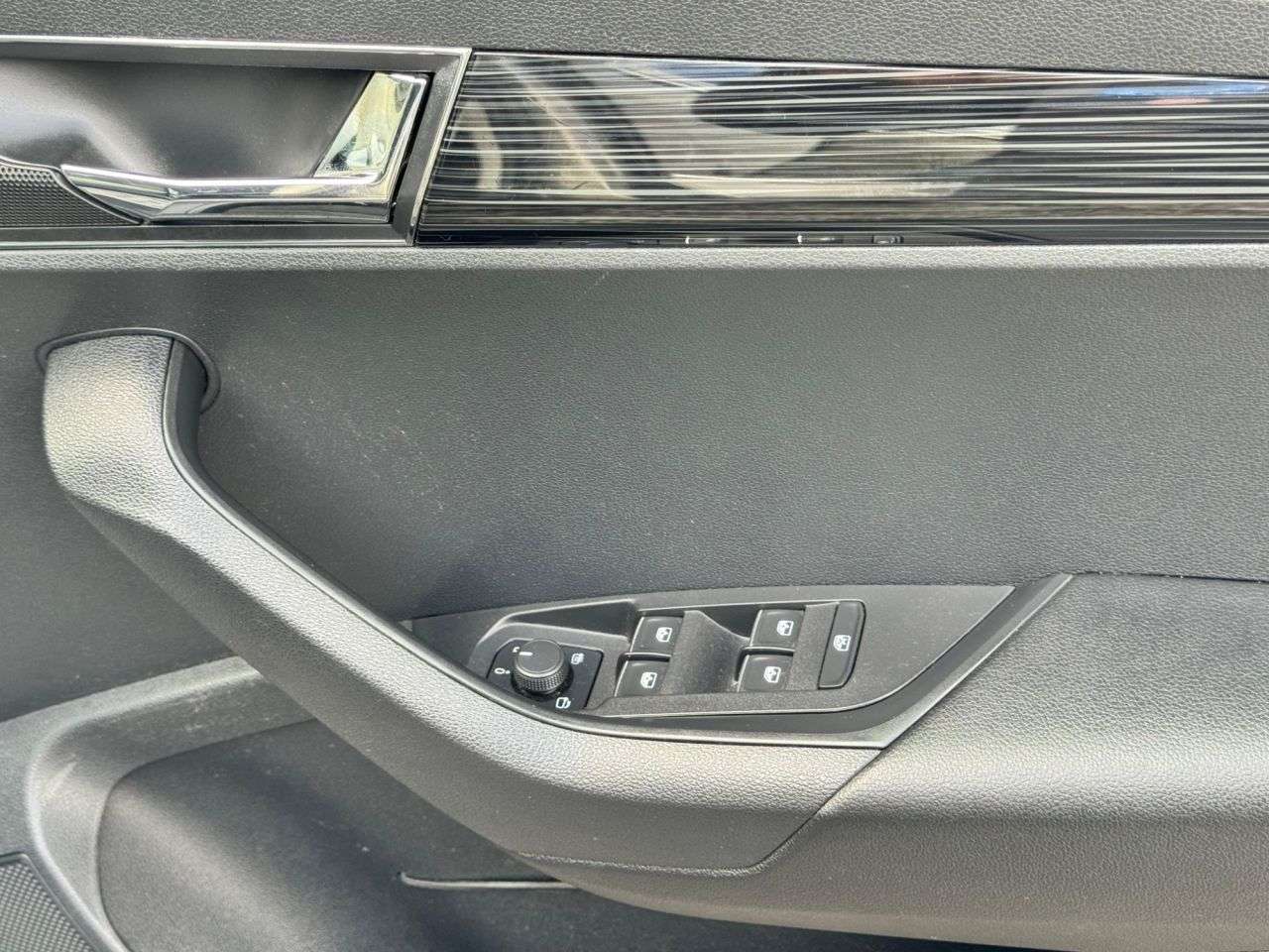 2018 SKODA KAROQ 2018 SKODA KAROQ