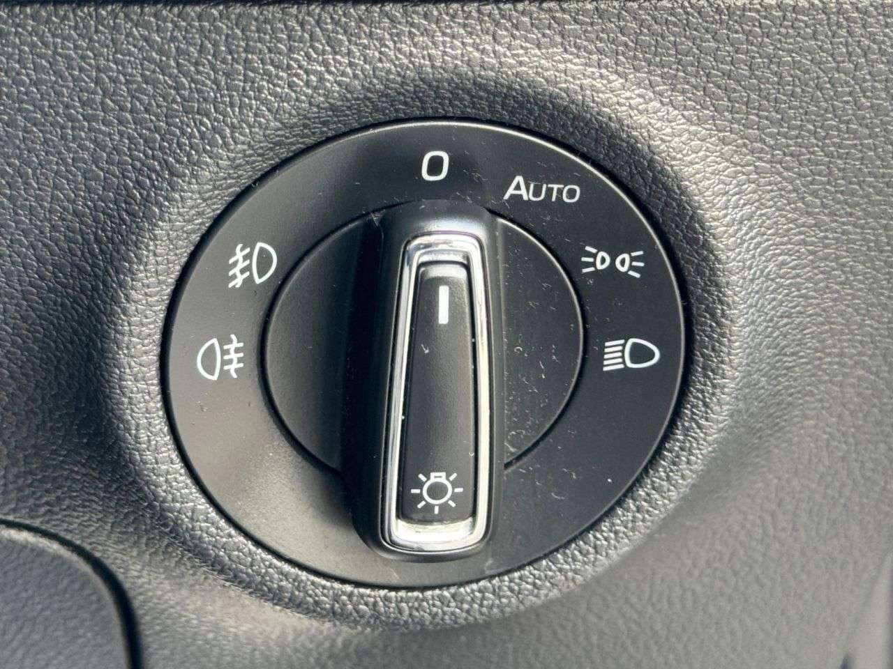 2018 SKODA KAROQ 2018 SKODA KAROQ