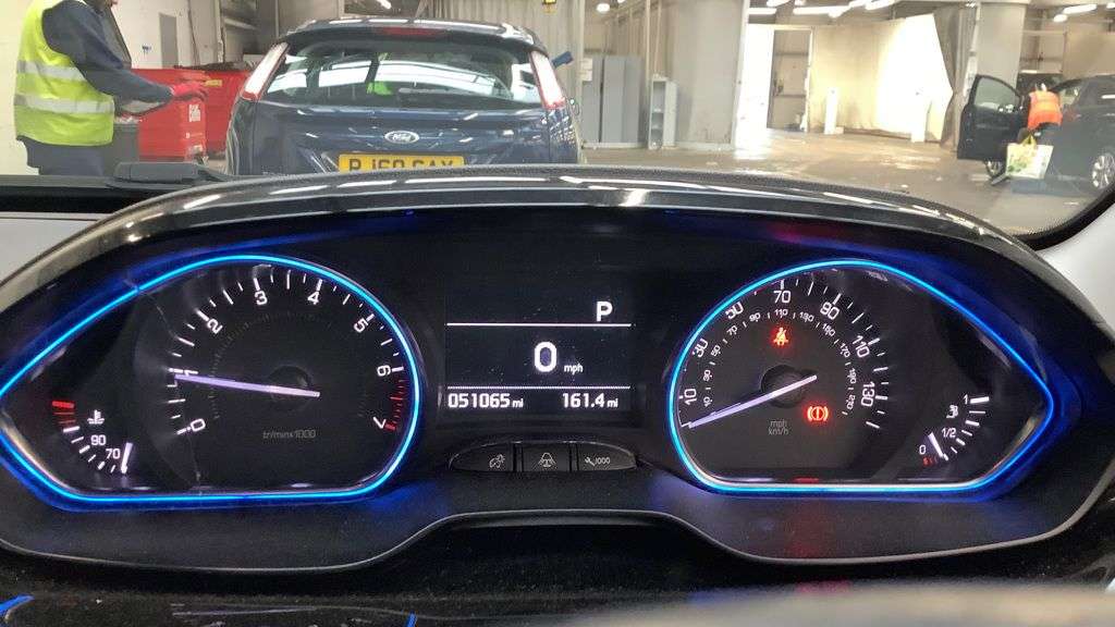 2016 PEUGEOT 2008 2016 PEUGEOT 2008