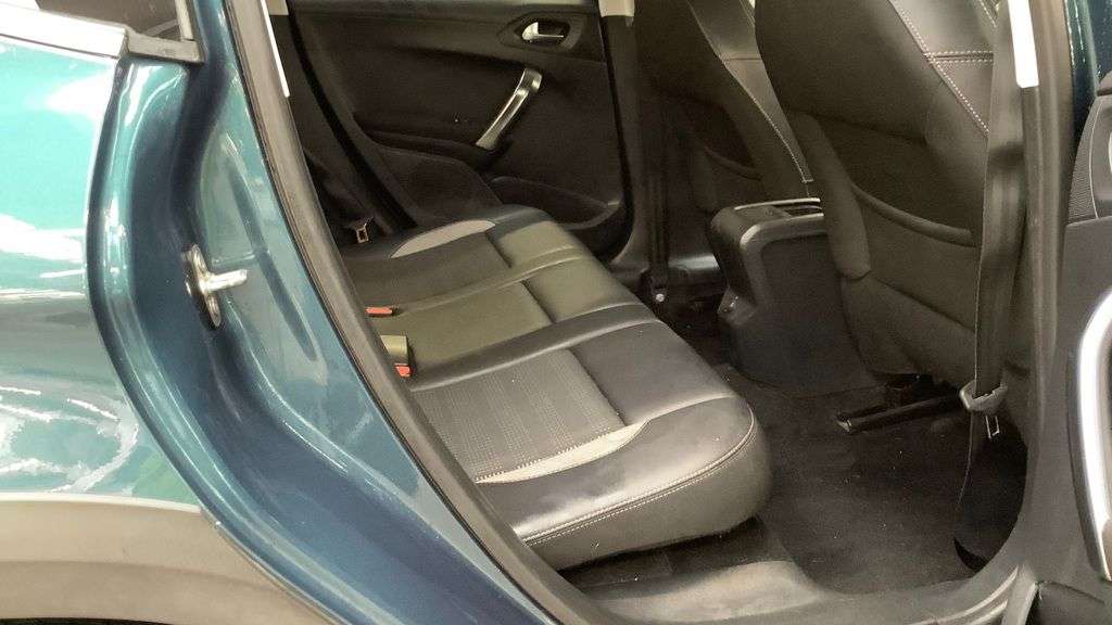 2016 PEUGEOT 2008 2016 PEUGEOT 2008