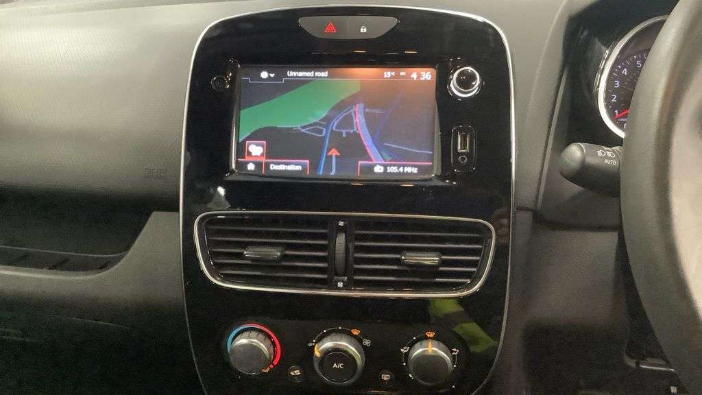 2017 RENAULT CLIO 2017 RENAULT CLIO