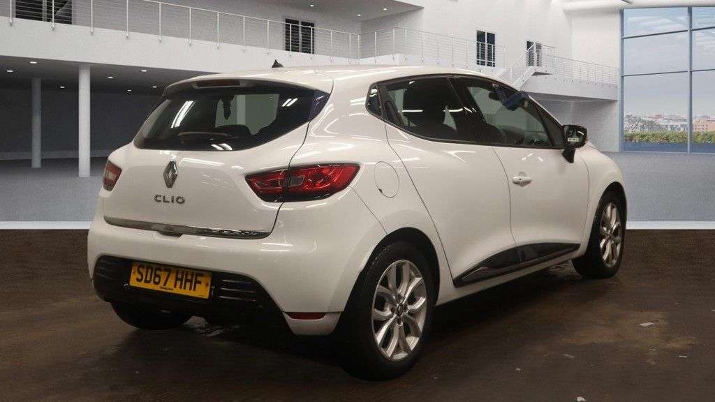 2017 RENAULT CLIO 2017 RENAULT CLIO