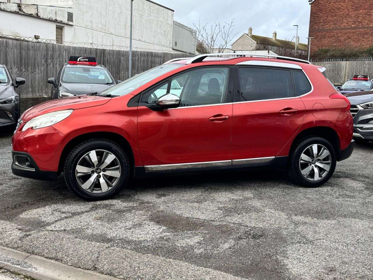 A 2015 PEUGEOT 2008 1.2 PureTech Allure SUV 5dr Petrol Manual Euro 6 (s/s) (110 ps) A 2015 PEUGEOT 2008 1.2 PureTech Allure SUV 5dr Petrol Manual Euro 6 (s/s) (110 ps)