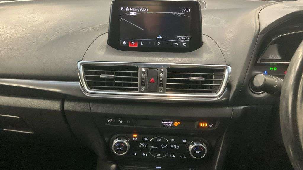 2018 MAZDA MAZDA3 2018 MAZDA MAZDA3