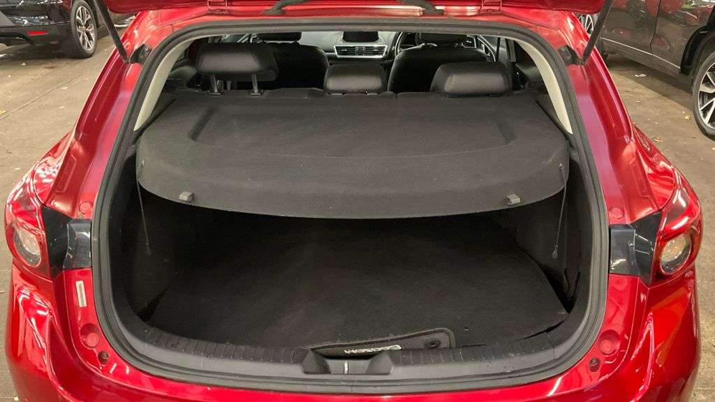 2018 MAZDA MAZDA3 2018 MAZDA MAZDA3