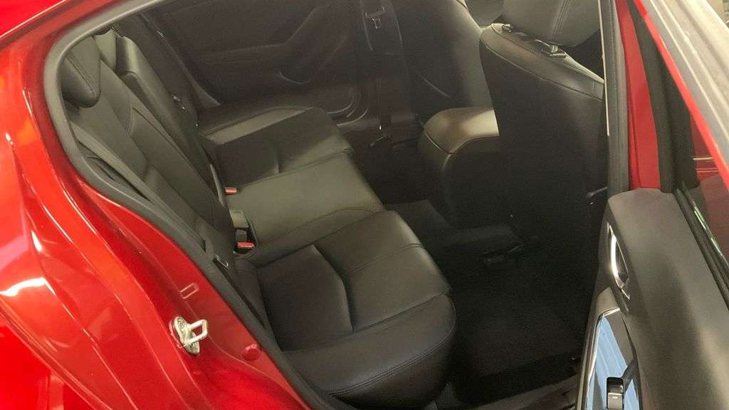 2018 MAZDA MAZDA3 2018 MAZDA MAZDA3