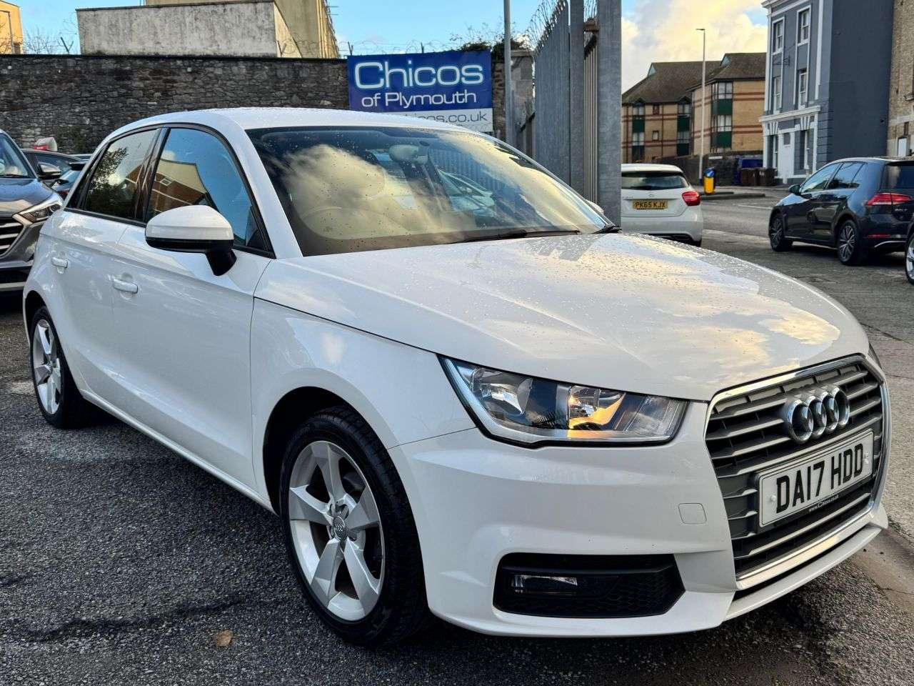 2017 AUDI A1 2017 AUDI A1