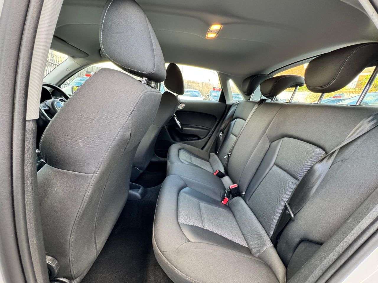 2017 AUDI A1 2017 AUDI A1