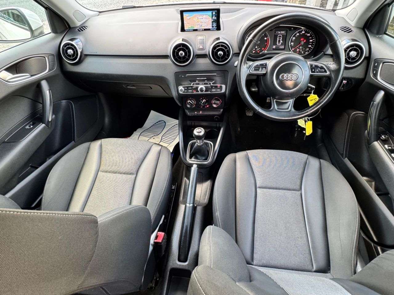 2017 AUDI A1 2017 AUDI A1