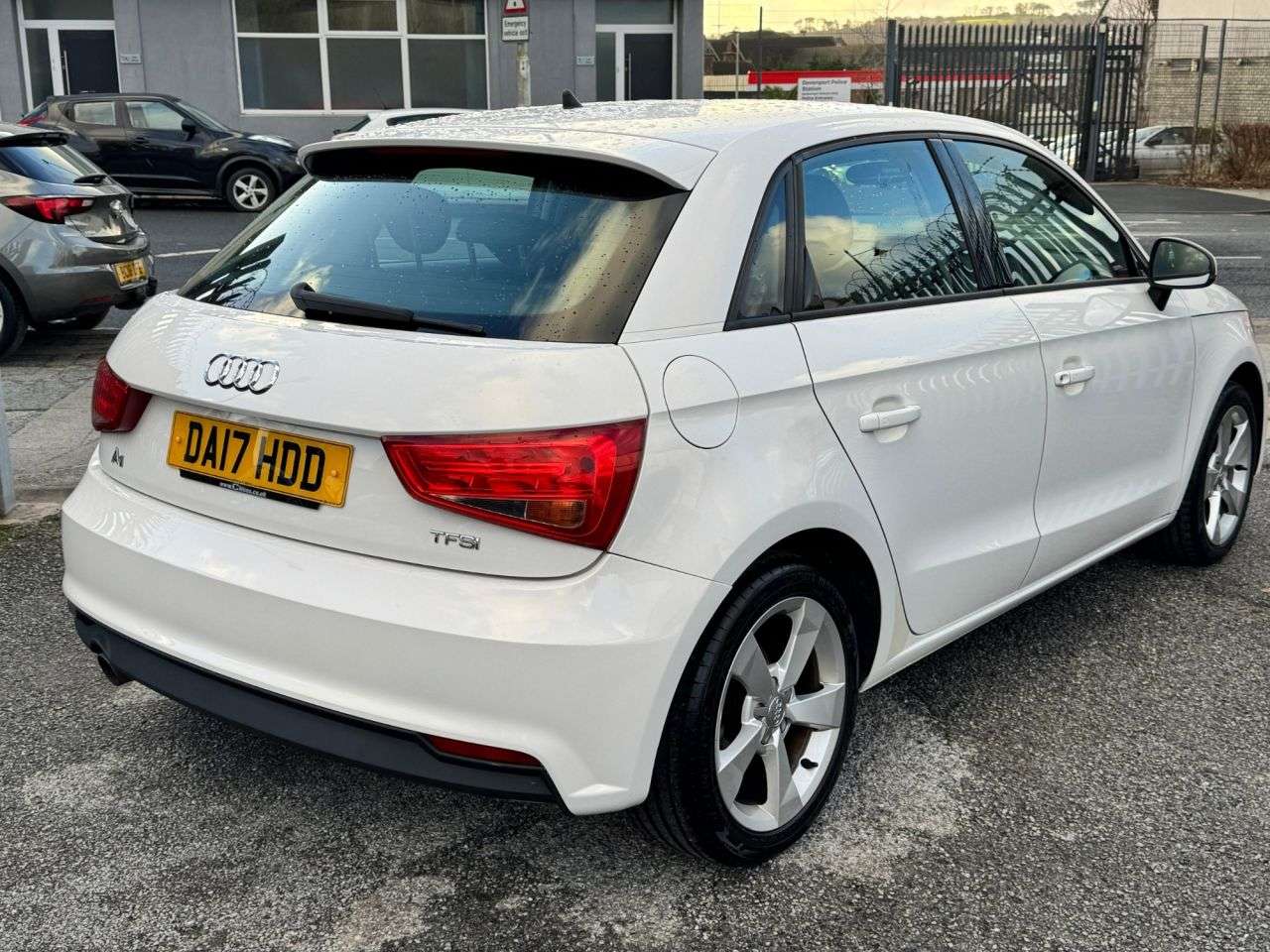 2017 AUDI A1 2017 AUDI A1
