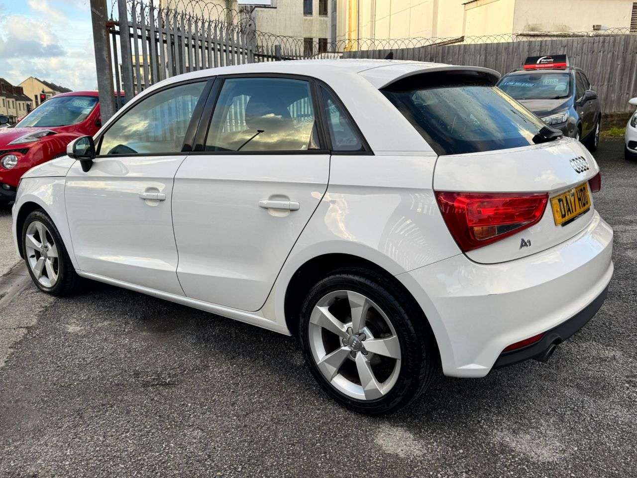 2017 AUDI A1 2017 AUDI A1