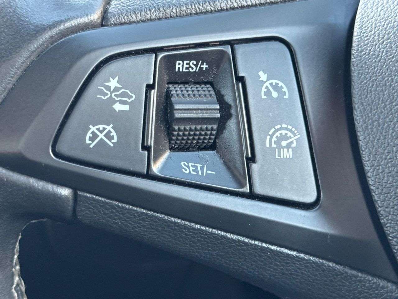 2018 VAUXHALL ASTRA 2018 VAUXHALL ASTRA