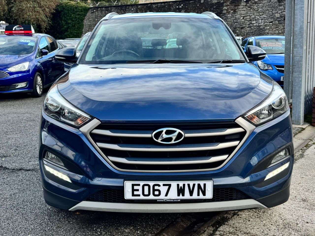 A 2017 HYUNDAI TUCSON 1.6 GDi Blue Drive SE SUV 5dr Petrol Manual Euro 6 (s/s) (132 ps) A 2017 HYUNDAI TUCSON 1.6 GDi Blue Drive SE SUV 5dr Petrol Manual Euro 6 (s/s) (132 ps)