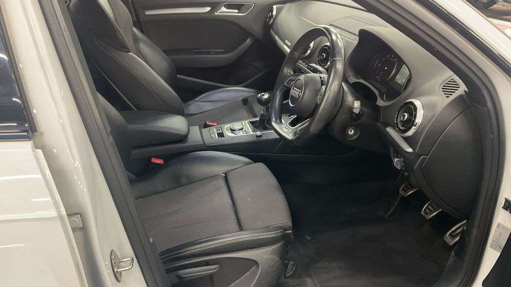 2017 AUDI A3 2017 AUDI A3