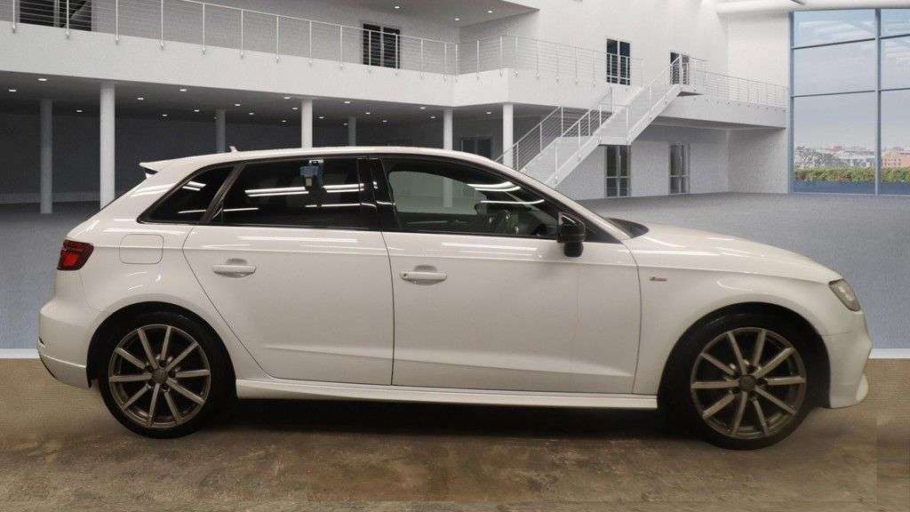 2017 AUDI A3 2017 AUDI A3
