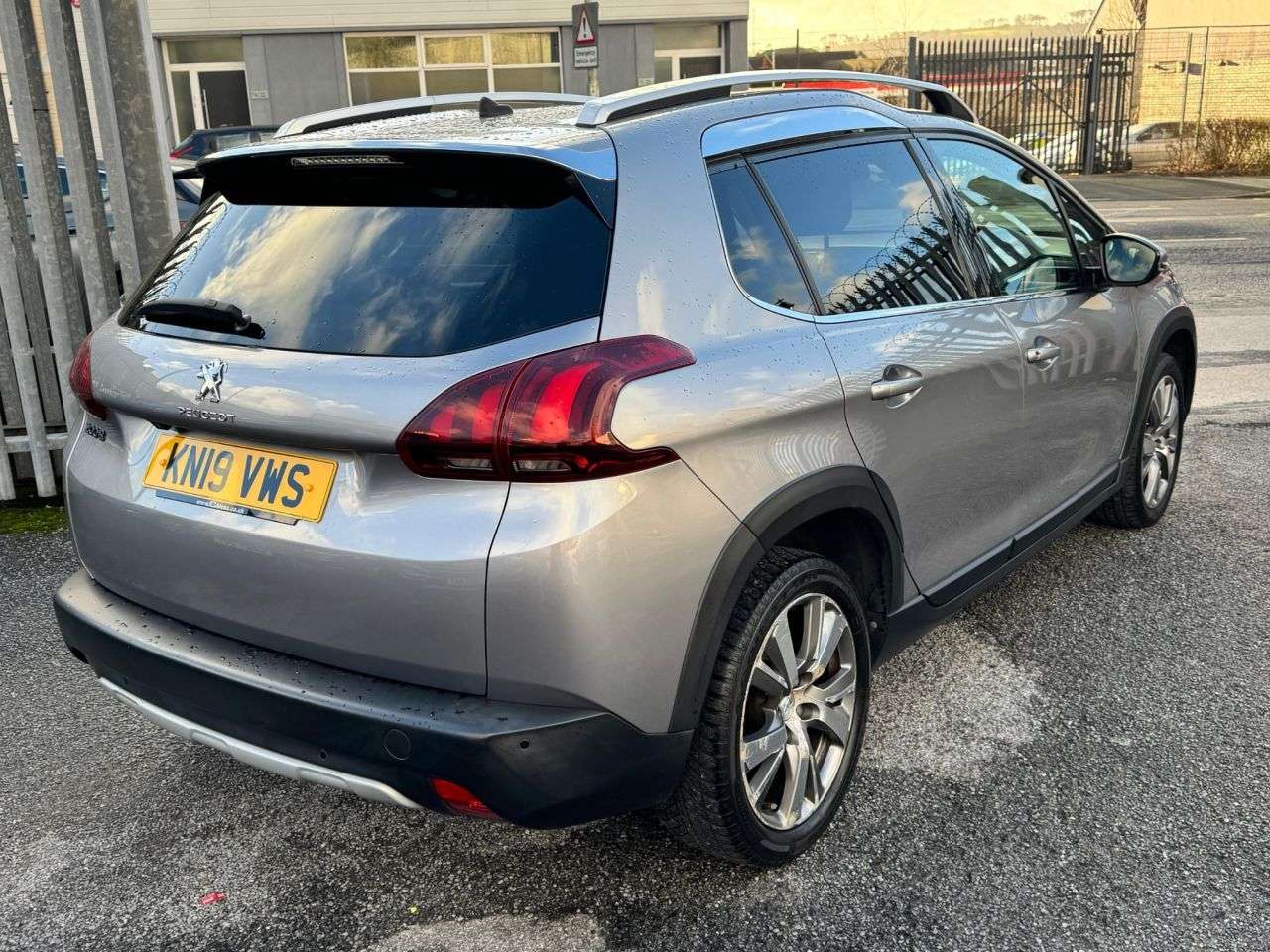2019 PEUGEOT 2008 2019 PEUGEOT 2008